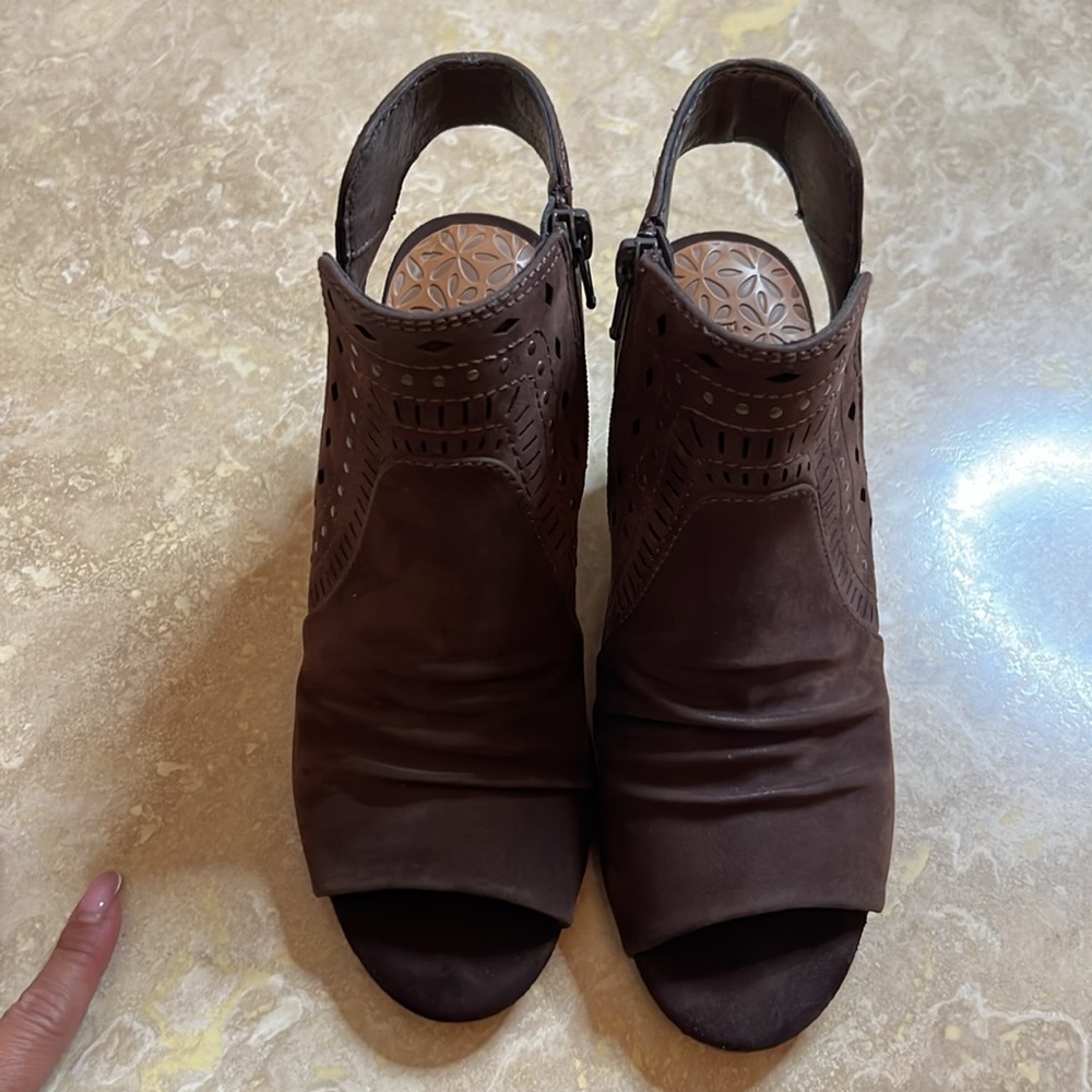 💕Women's Brown Peep-Toe Ankle Boots💕 - Picture 2 of 6